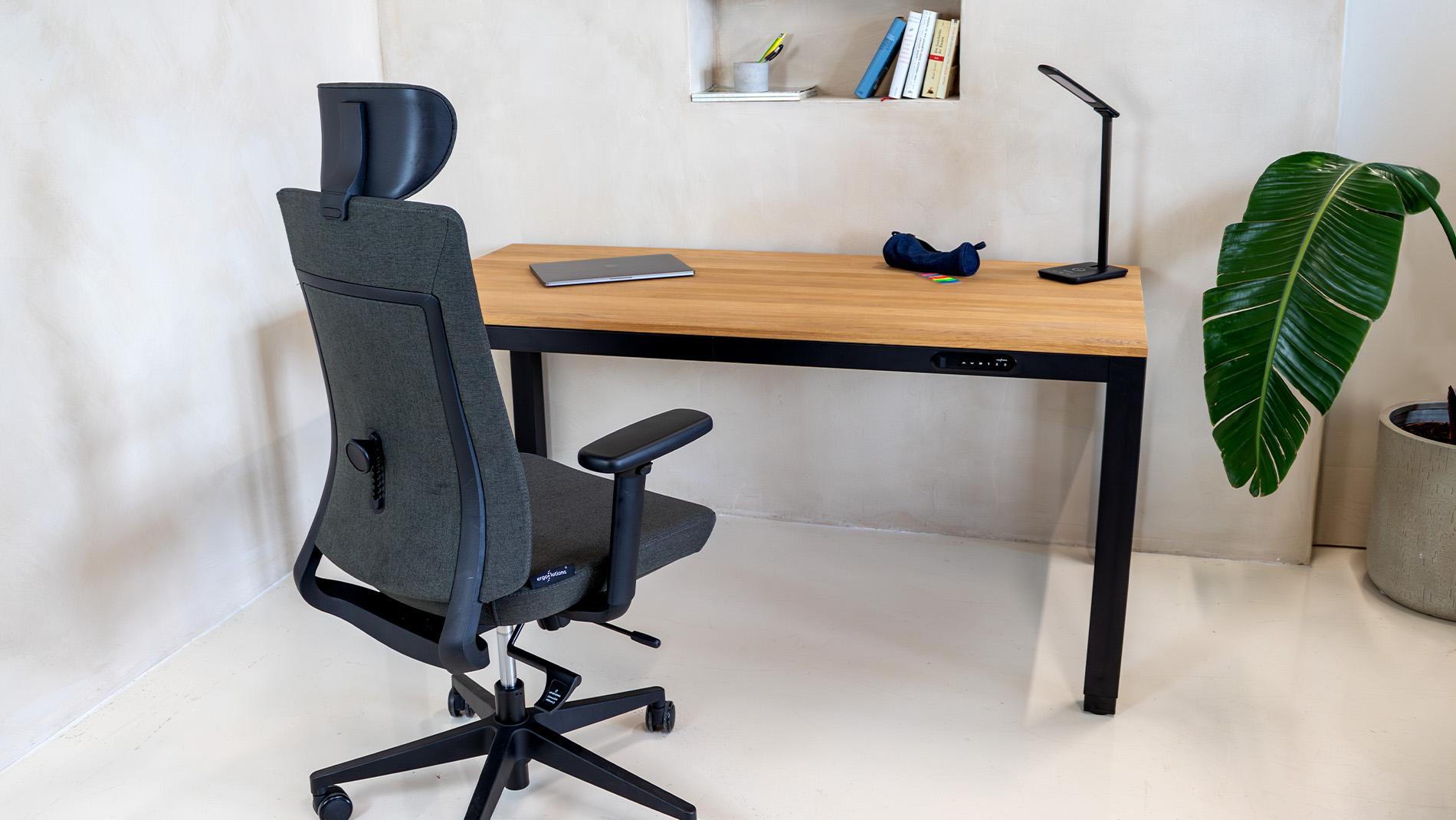 PRIMUS 4-POOTS BUREAU / PRIMUS 4-POOTS BUREAU XL